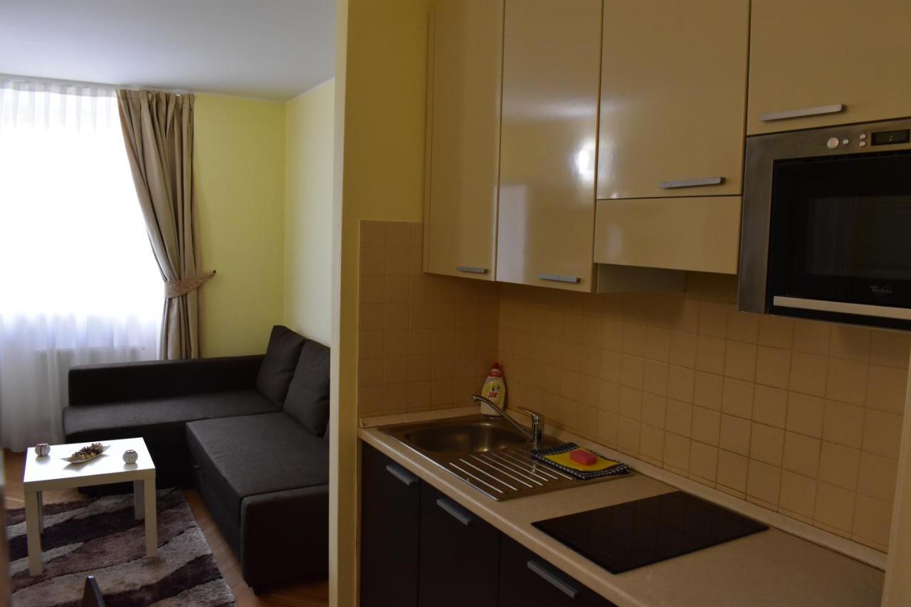 Apartment Vikroria - Halkova 5 Prag Exterior foto