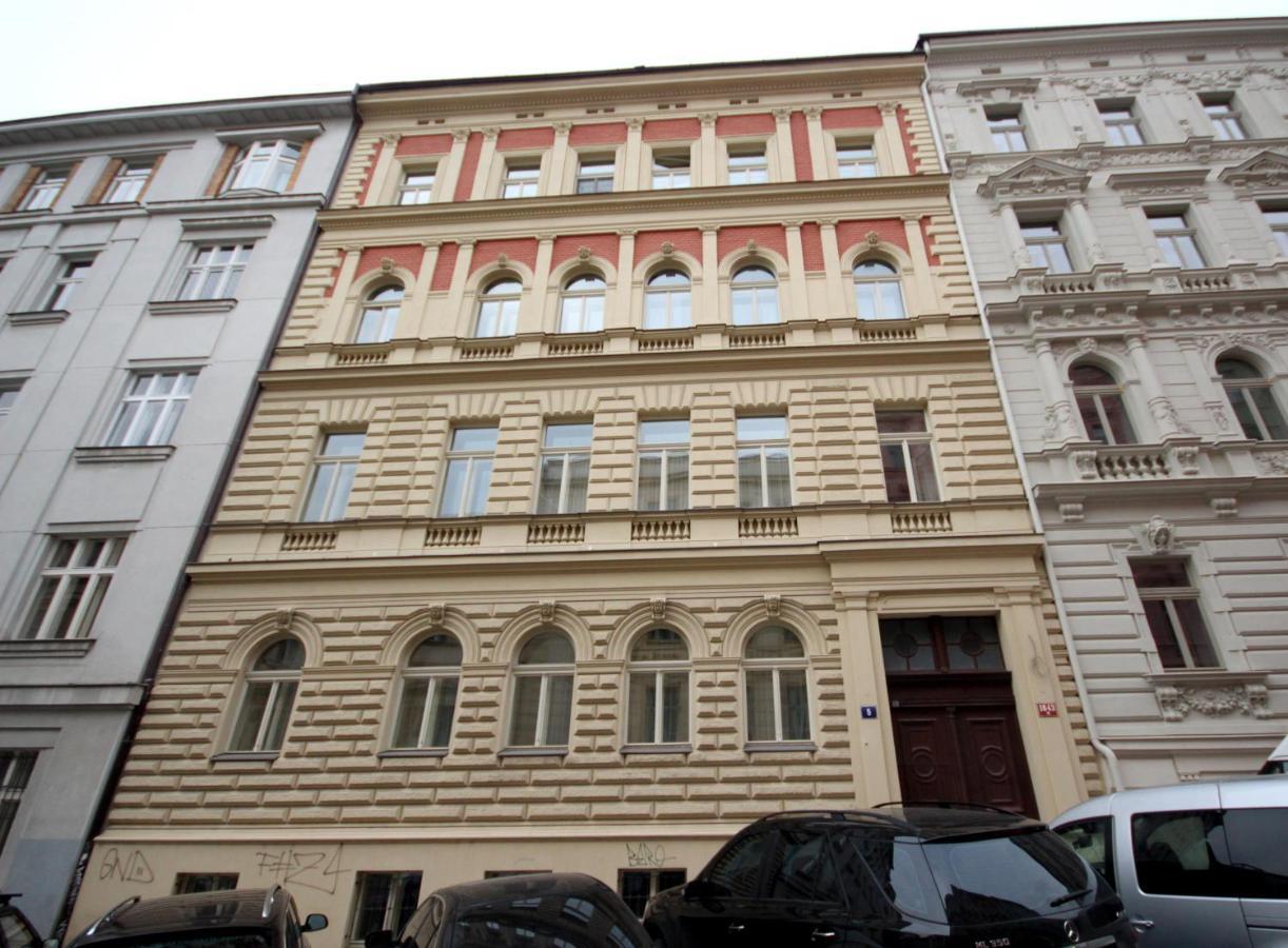 Apartment Vikroria - Halkova 5 Prag Exterior foto